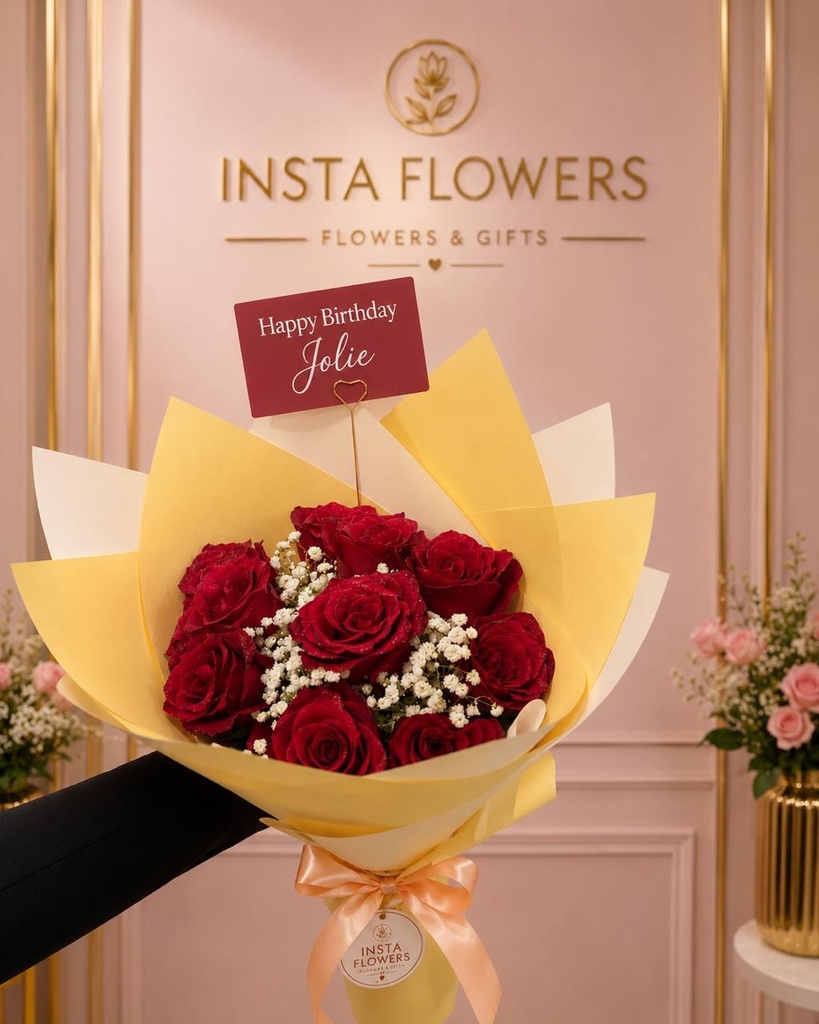 10 Roses with a free engraved card 10  وردات مع كارت محفور مخصص مجانًا