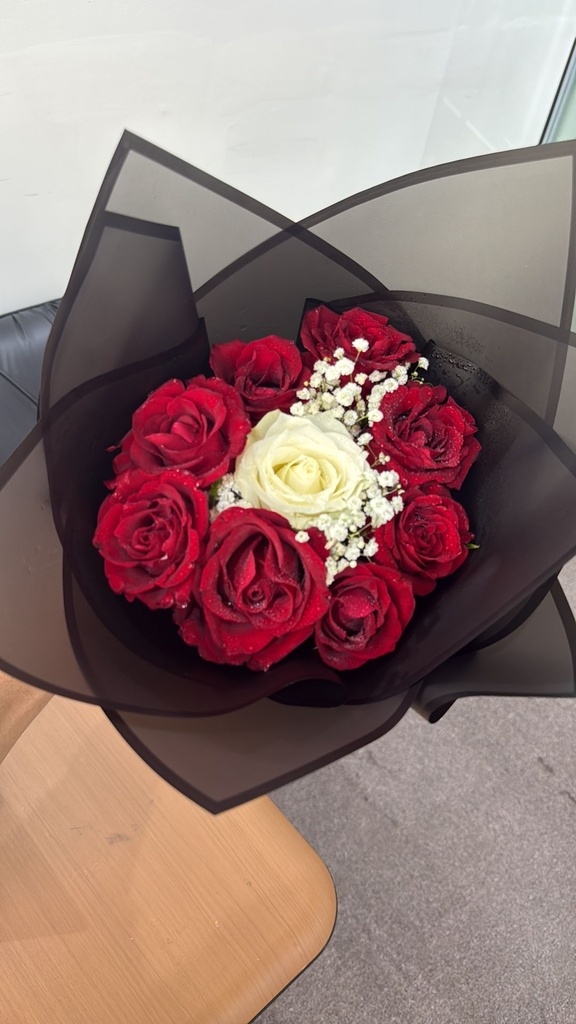 The white heart Bouquet 💐